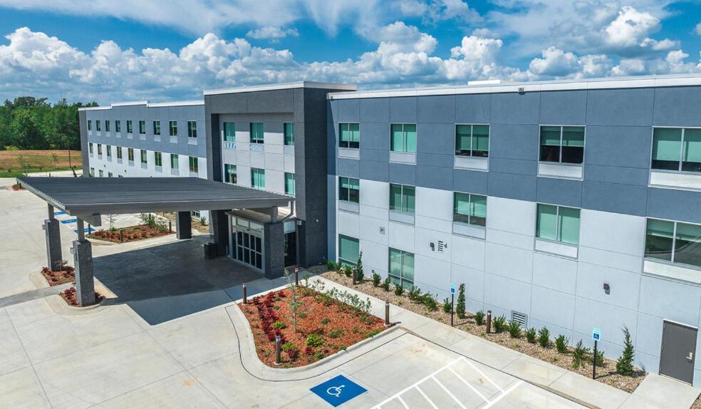 Holiday Inn Express & Suites - Springdale - Fayetteville Area Exterior foto